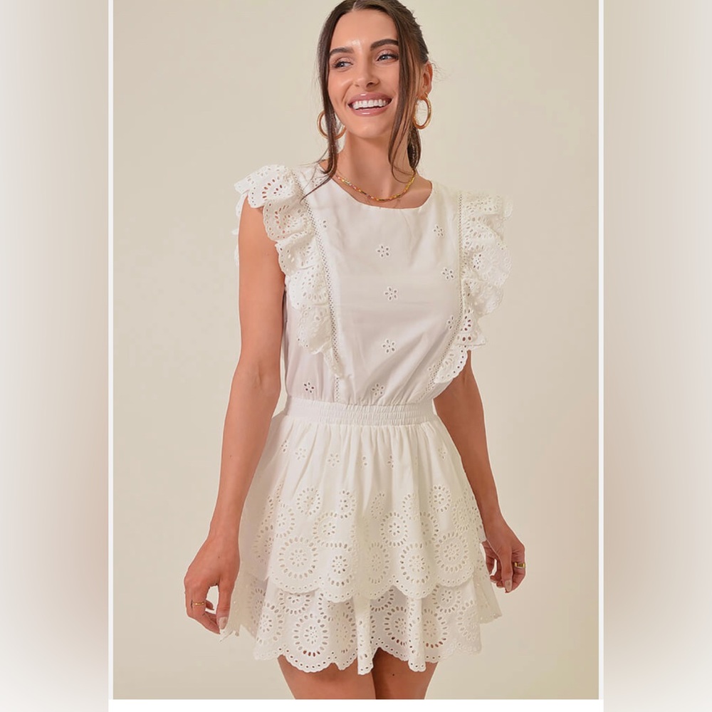 STEVE MADDEN Jayda Eyelet White Cotton Spring Summer Resort Mini Dress SZ M MED